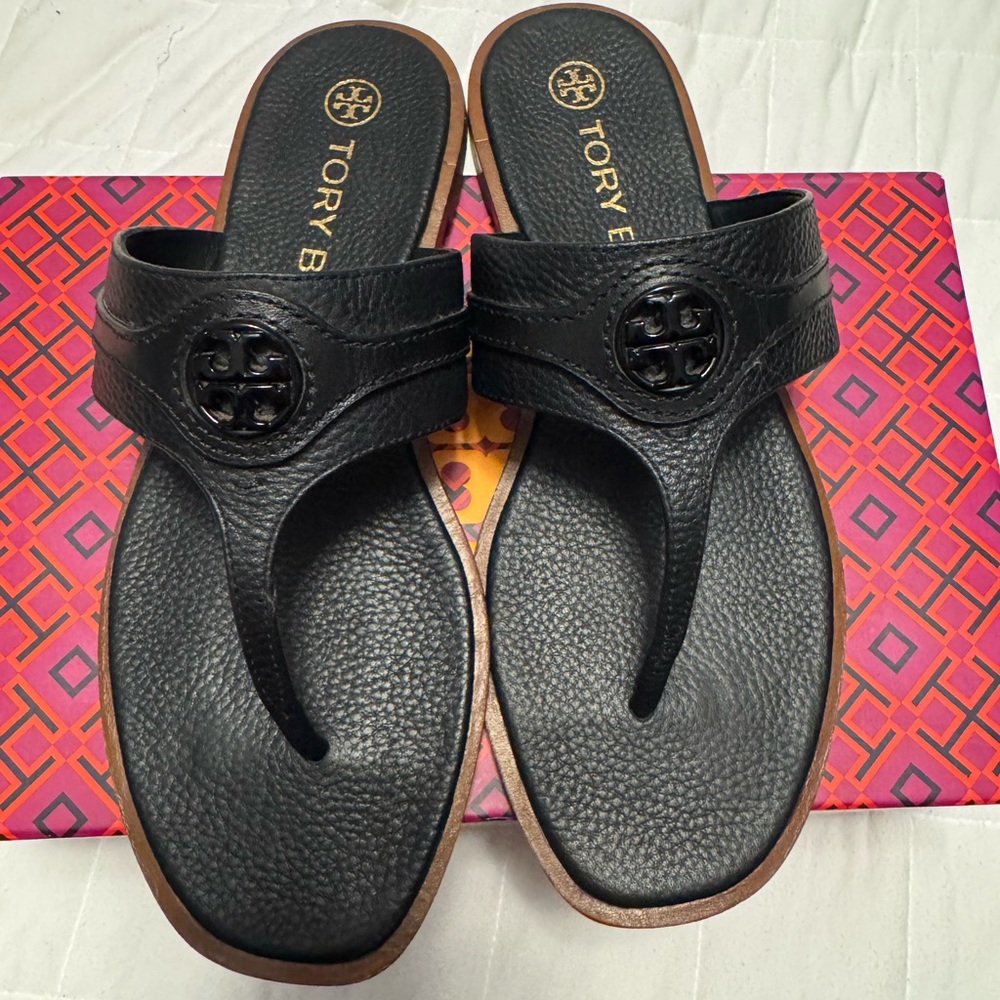 Tory Burch Black Leather Flip-Flops